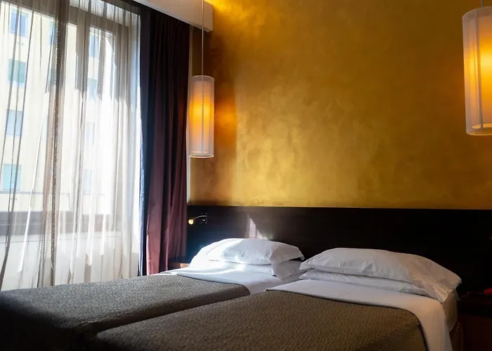Re Di Otel 3*