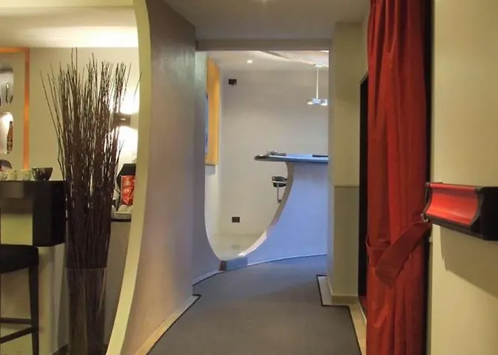 Re Di Otel 3*